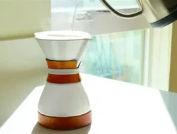 Review Gadget Singkat Smart Coffee Brewer Otomatis dengan Pengaturan Intensitas Rasa Tepat