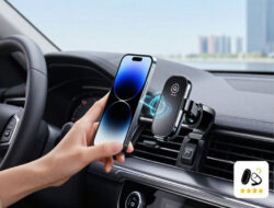 Review Gadget Singkat: Holder Hp Mobil Magnet Kuat Tidak Mudah Jatuh