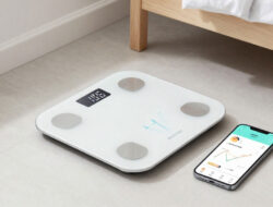 Review Gadget Singkat Timbangan Digital Pintar Pantau Berat Badan Lewat Aplikasi